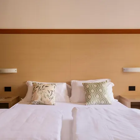 Coste Hotell 3*